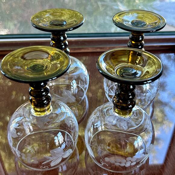 Vintage Roemer Rhine Wine Glasses, Engraved Grapevine, Olive Green Stem set of 4 - Picture 7 of 10